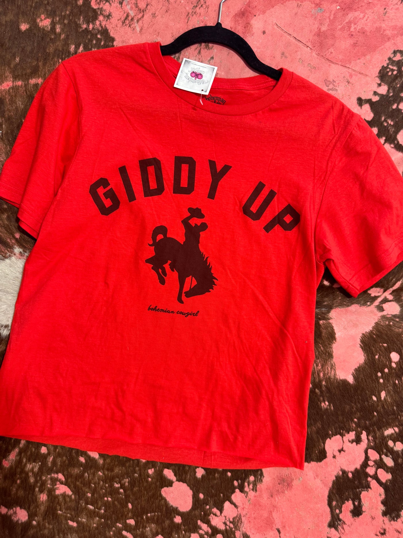 GIDDY UP