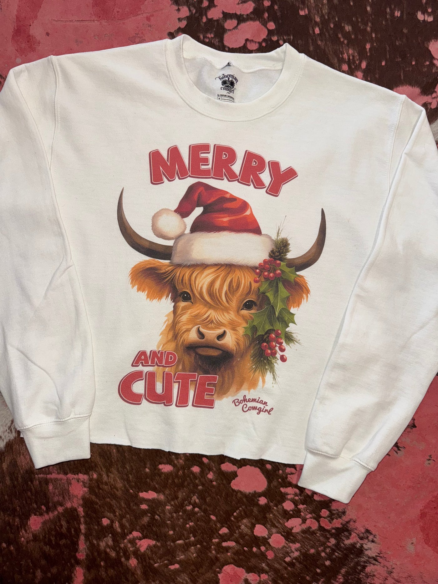 MERRY AND CUTE HIGHLAND COW SWEATSHIRT